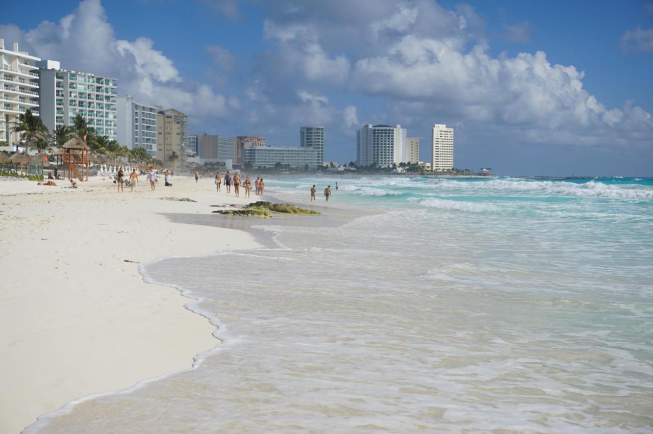 1 Bedroom Seaview Condo In Ocean Dream Resort Cancún Extérieur photo