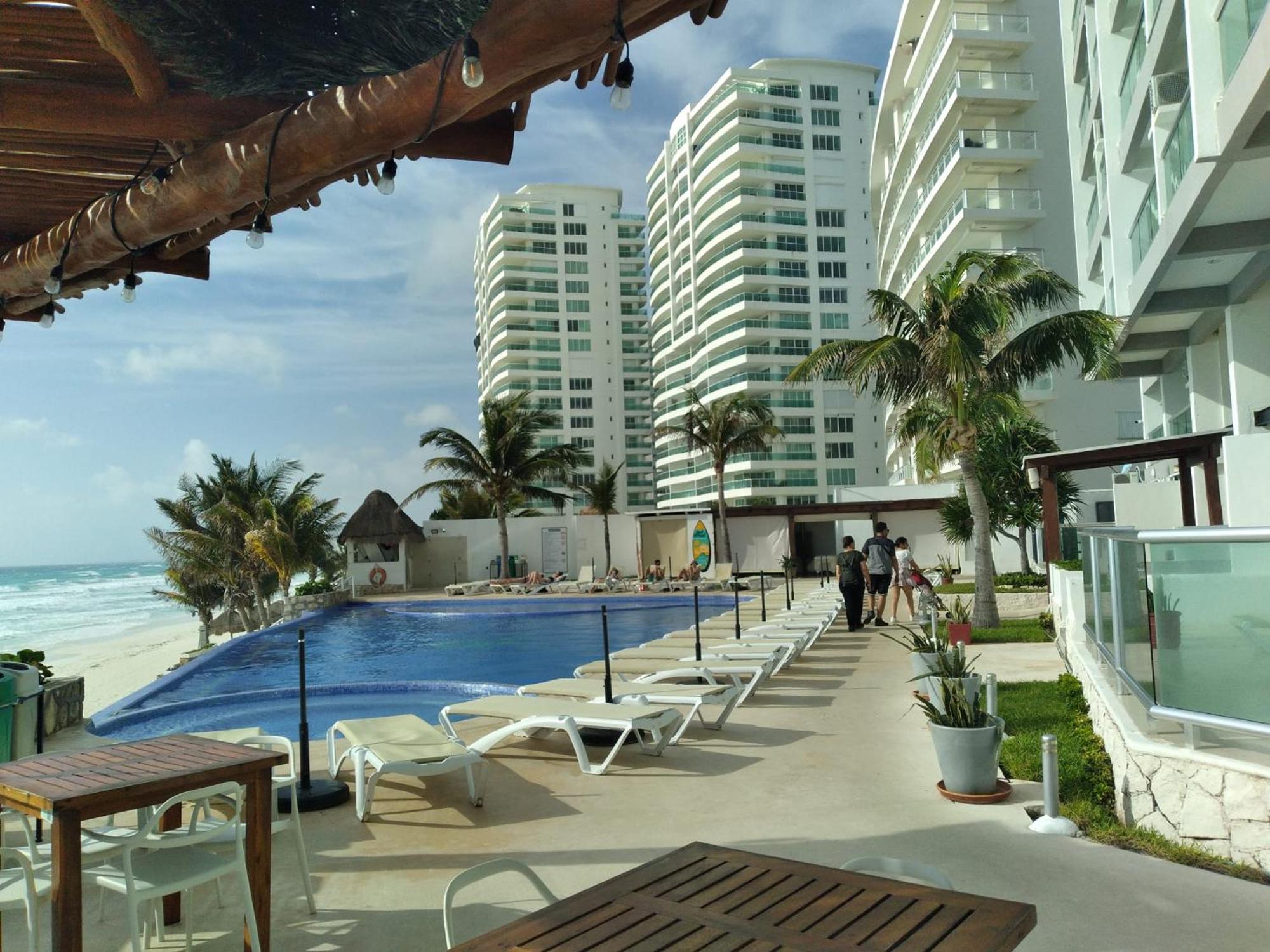 1 Bedroom Seaview Condo In Ocean Dream Resort Cancún Extérieur photo