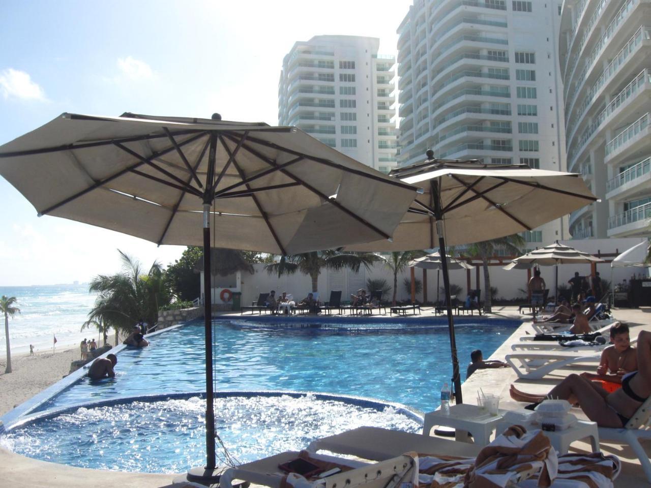 1 Bedroom Seaview Condo In Ocean Dream Resort Cancún Extérieur photo